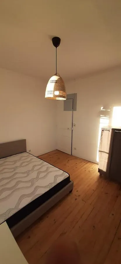 Colocation Maison - Villeurbanne Pres De Lyon 0*,  France