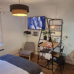  Appartement Lyon Montchat Refait A Neuf Climatise Et Parking Prive
